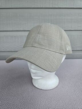 New Era 9Twenty Trucker Hat Cap Beige Strapback OS Solid